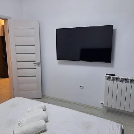 דירה De Lux Mamaia Nord In Zona Restaurantului Hanul Cu Peste