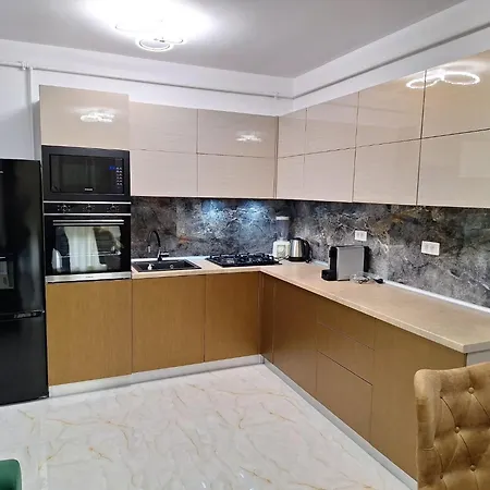 דירה De Lux Mamaia Nord In Zona Restaurantului Hanul Cu Peste *